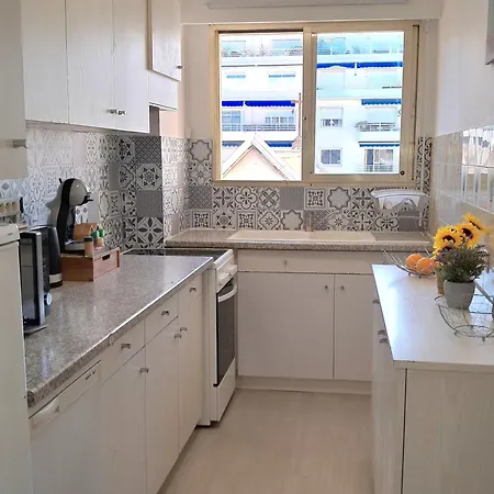 Appartement Grand 2 Pieces Centre *